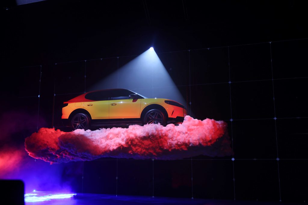 Ford Türkiye Elektrikli Yeni Binek ve Ticari Araçlarını Tanıttı