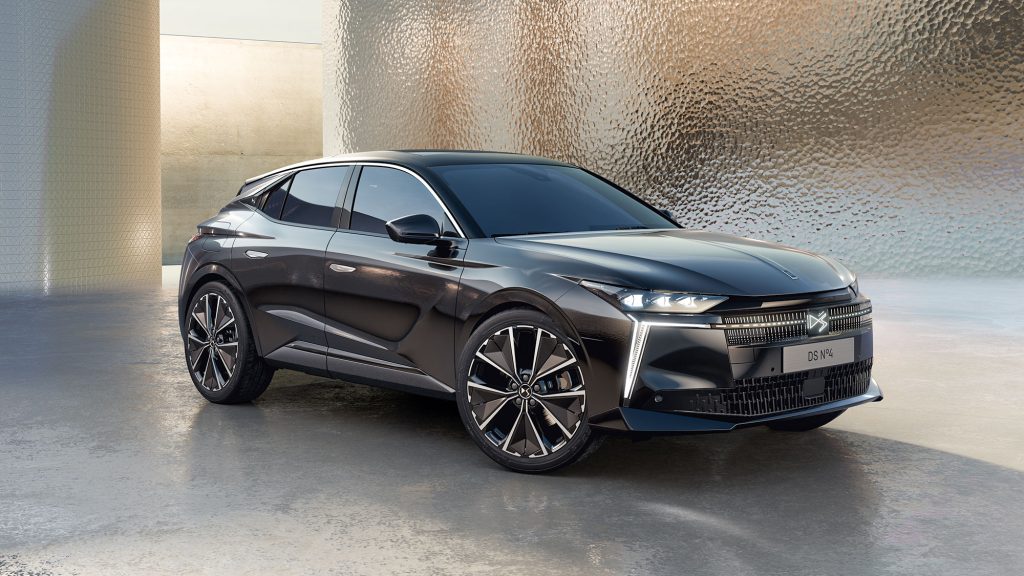 DS, N°4 Modelini Tanıttı