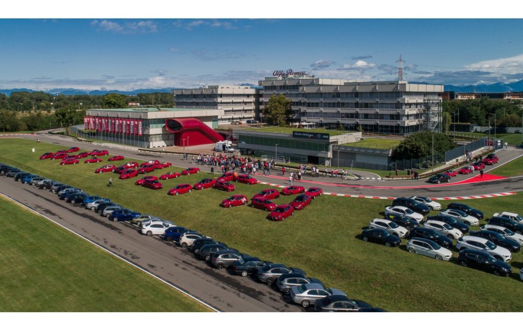 Alfa Romeo, 115. Yaşını Kutlamak İçin Tüm Hayranlarını Arese’ye Davet Ediyor