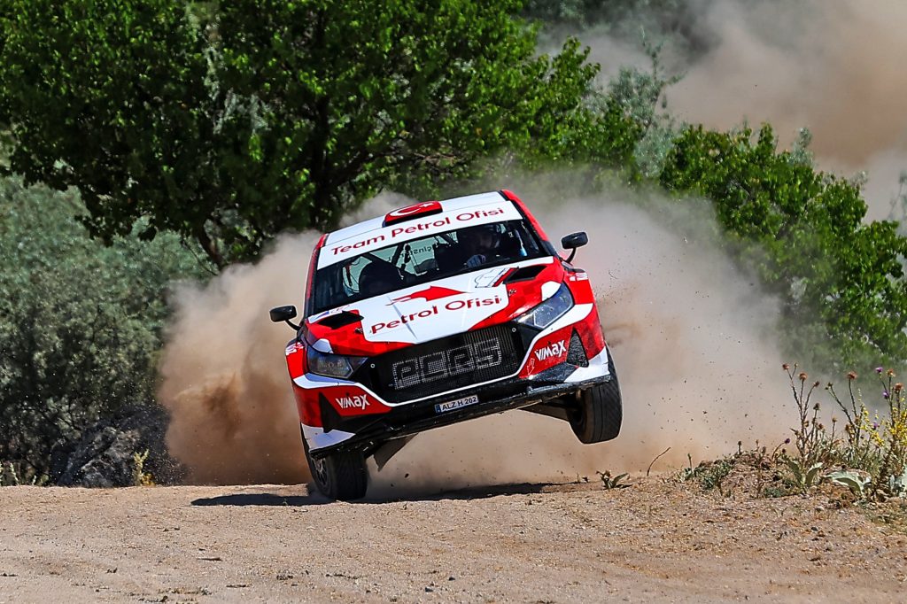 Kapadokya’da Kerem Kazaz Zaferi