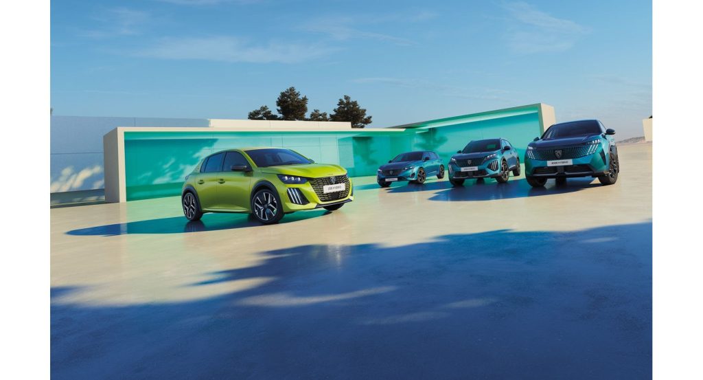 Peugeot İki Yeni Donanım Seviyesiyle Serisini Genişletiyor