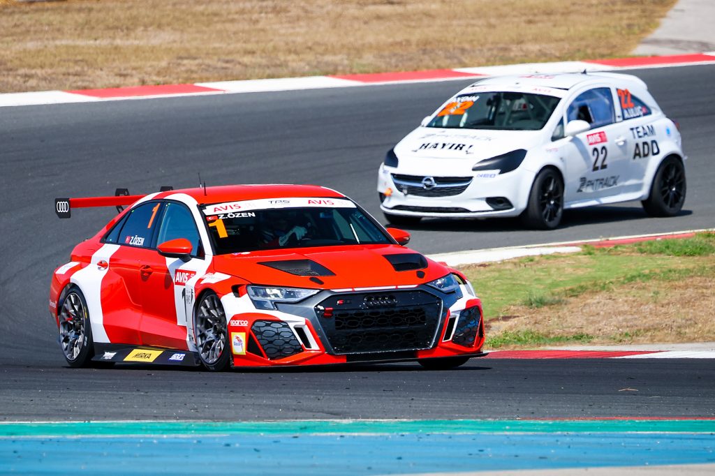 İstanbul Park’ta Sıcak Rekabet Devam Etti