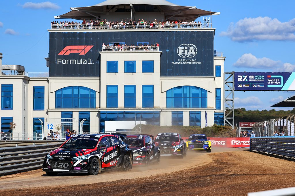 İstanbul Park’da Renkli Hafta Sonu