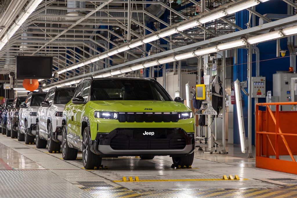 Jeep Yeni Compass Üretiminin Stellantis Melfi Fabrikasında Başladığını Duyurdu
