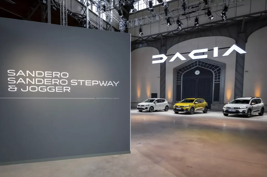 Dacia Yeni Sandero, Sandero Stepway, Jogger ve Logan Modellerini Tanıttı