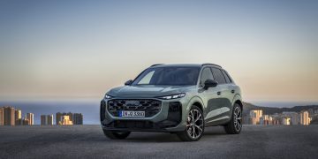 Static photo,
Colour: Sage green