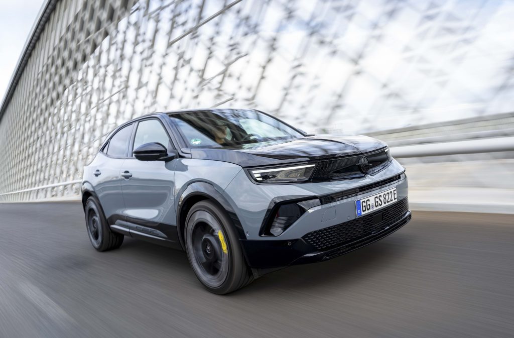 Opel’in En Hızlı Elektriklisi Mokka GSE Şubat’ta Türkiye’de