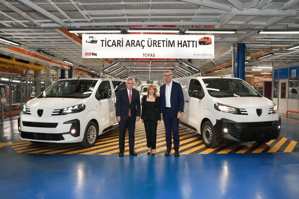 Peugeot, Tofaş Fabrikası’nda Yeni Expert Traveller’ın Üretimine Başladı.