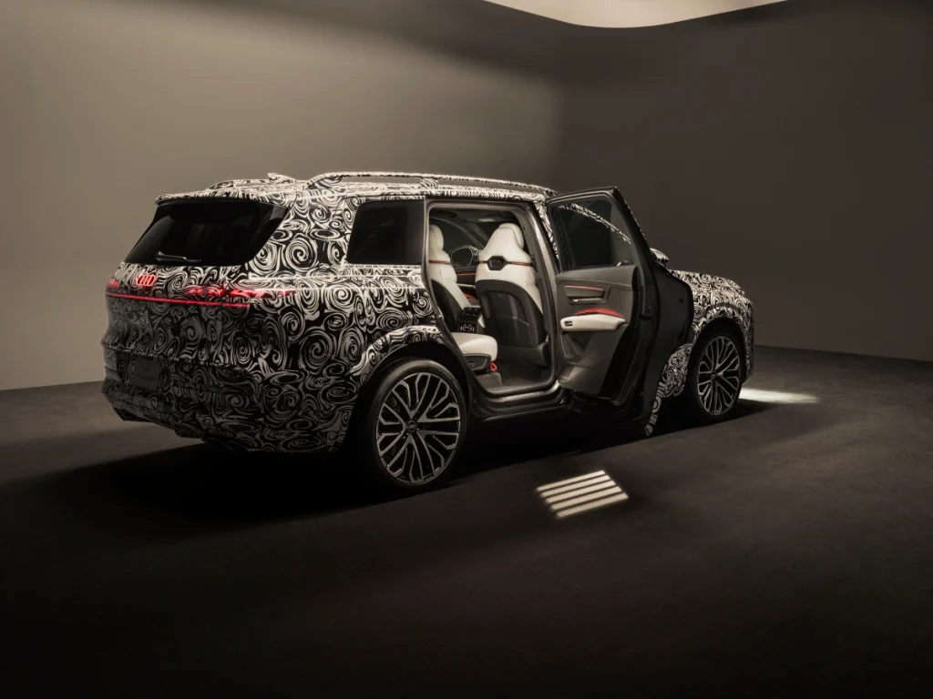 Yeni Audi Q9 İç Mekanıyla İddialı