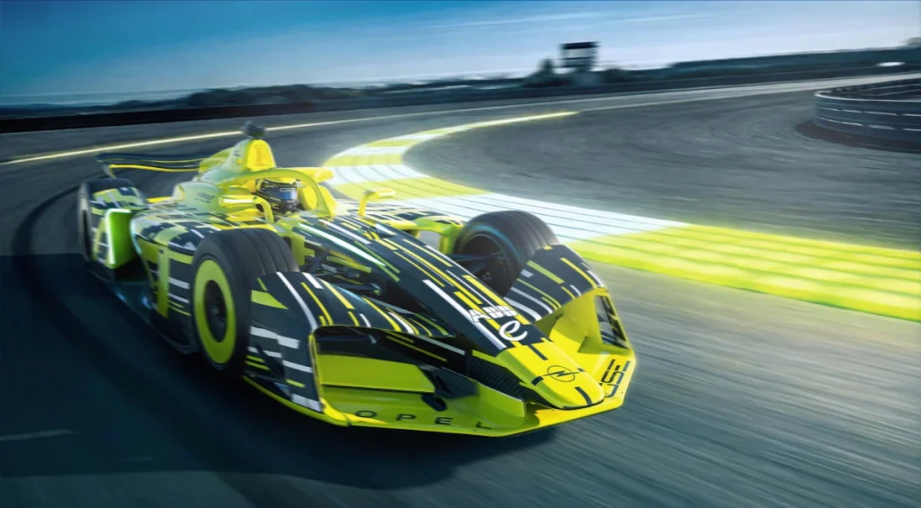 Opel Formula E Kadrosunu ve Aracını Tanıttı