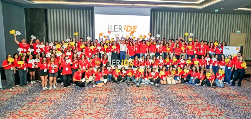 Shell “İLERİDE” Programı ile Gençleri İş Dünyasına Hazırlamaya Devam Ediyor