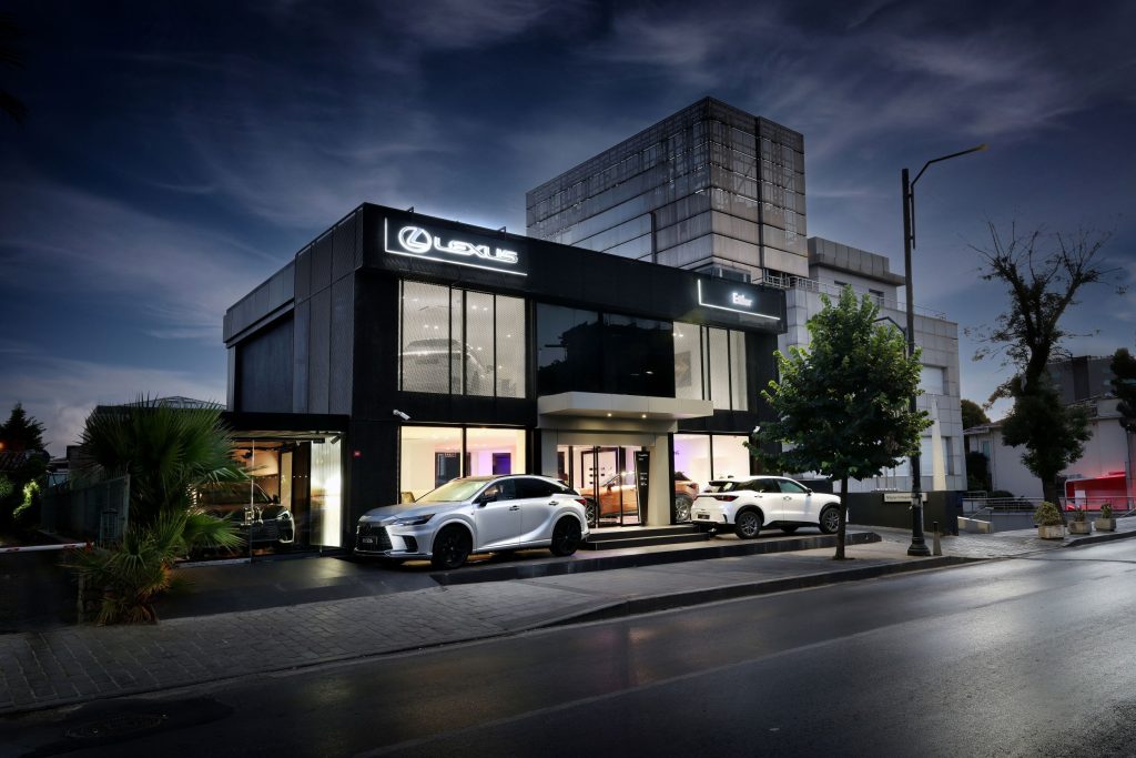 Lexus İstanbul Etiler Showroom Açıldı