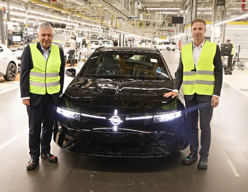 Tofaş ve Opel Arasındaki Stratejik İş Birliği