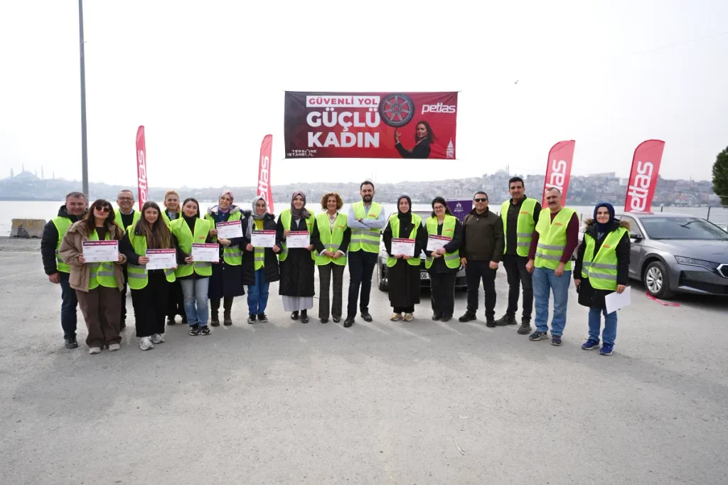 AKO Grup ve Petlas’tan “Güvenli Yol, Güçlü Kadın” Projesi Ankara’ya Uzanıyor