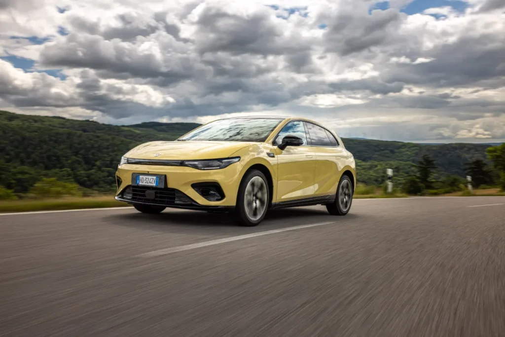 Leapmotor, B05 Modelini İspanya’daki Zaragoza Fabrikasında Üreteceğini Duyurdu