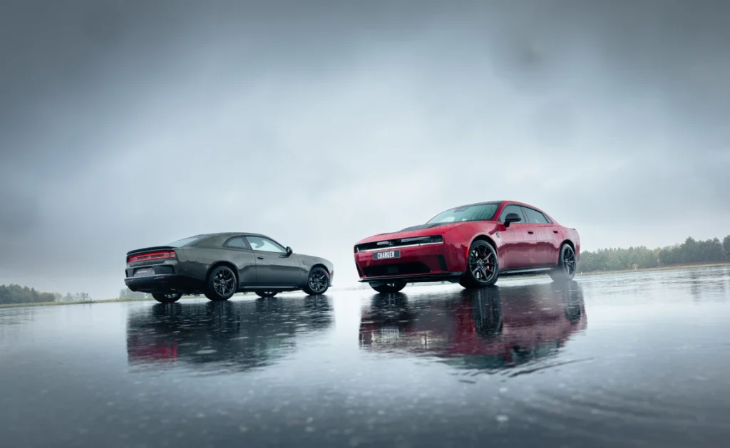Yeni Nesil Dodge Charger Avrupa’da İki Farklı Kişilikle Sahneye Çıkıyor
