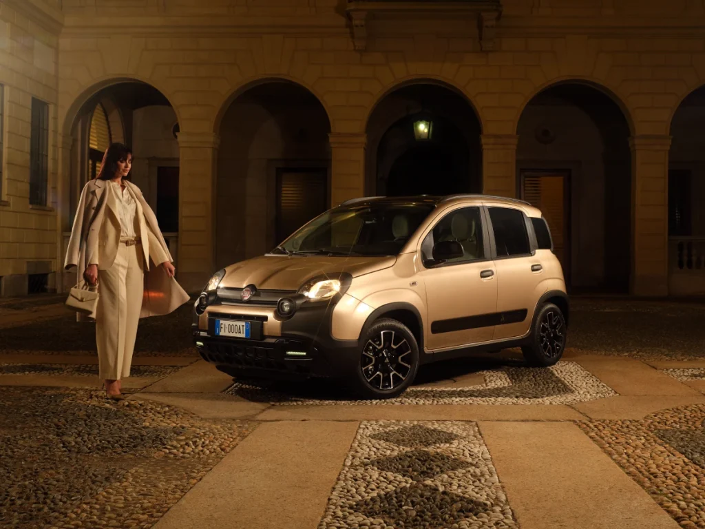 Fiat, Son Autobianchi Y10’un Üzerinden Geçen 30 Yılı Yeni Pandina Tributo Autobianchi ile Kutluyor